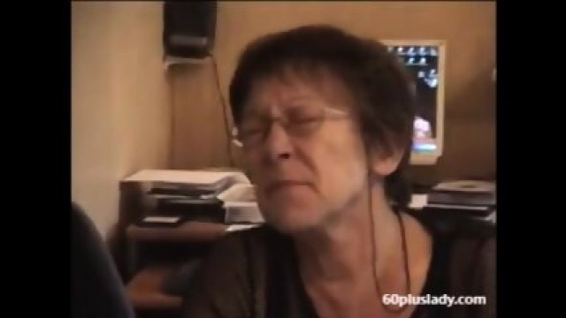 Granny With Glasses Riding A Young Dick And Cuck Recording