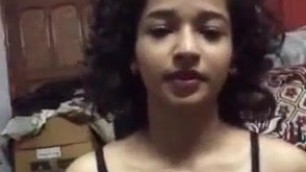 Desi Indian girl’s boobs – Indian Fantasies