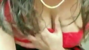 Bengali Bhabhi showing cleavage