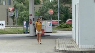 Sexy Slut Pissing Behind A Building & Shows Her Asshole!