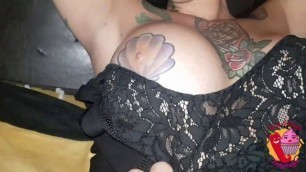 They masturbate the milf's pussy and she squirts in pantyhose