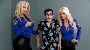 Fucking His Way With Brittany Andrews And Nicolette Shea Into the U.S.A